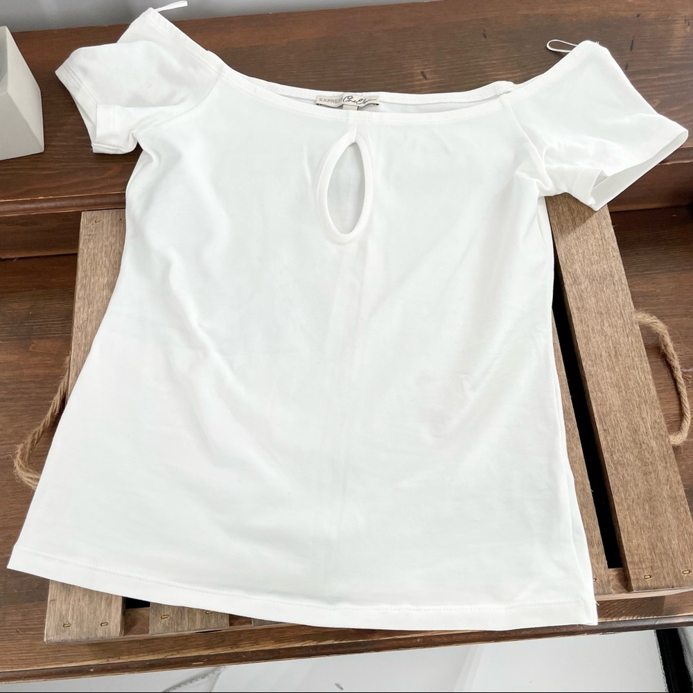 EXPRESS White Boat Neck Top M - Picture 2 of 6